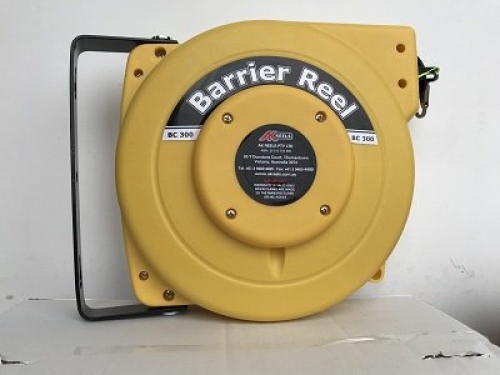 Mini Retractable Barrier Reel - Yellow and Black -10mt