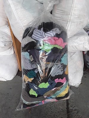 Coloured Singlet / T-Shirt Cleaning Cloths - 15kg